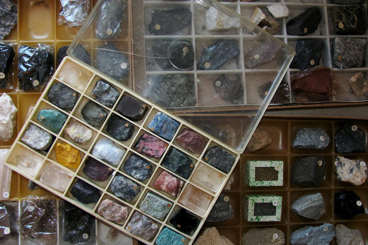 How to Display a Rock Collection: 6 Unique Displays for Rocks & Crystals