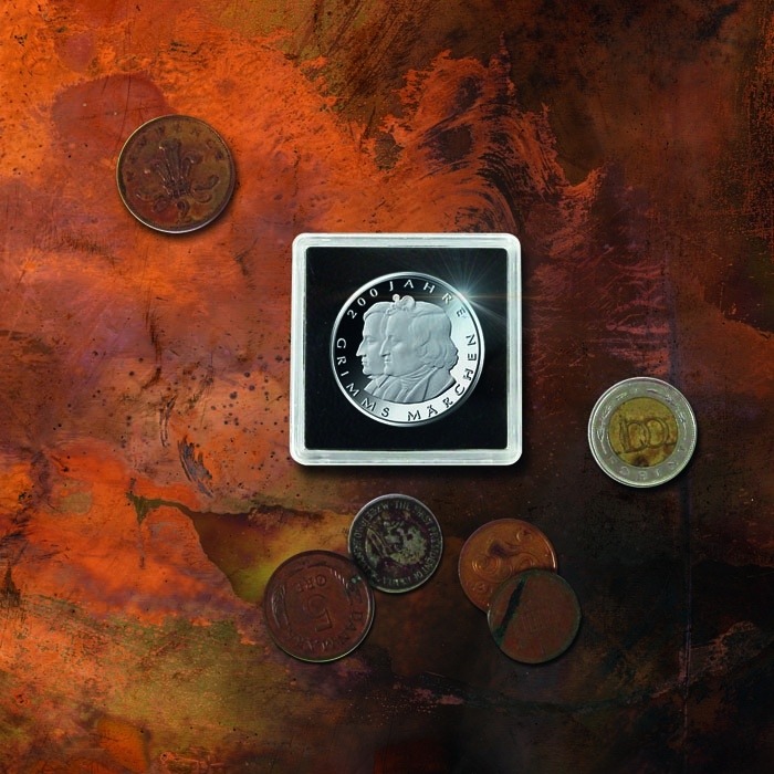 24 Penny Cent Quadrum INTERCEPT 2x2 Coin Holder Snap Long Term Storage Capsule 